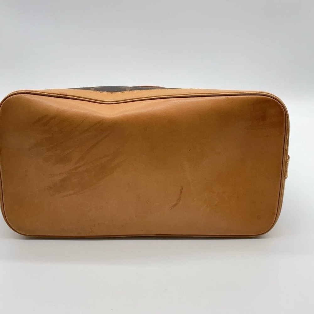 Auth Louis Vuitton Monogram
Alma PM - Picture 7 of 14